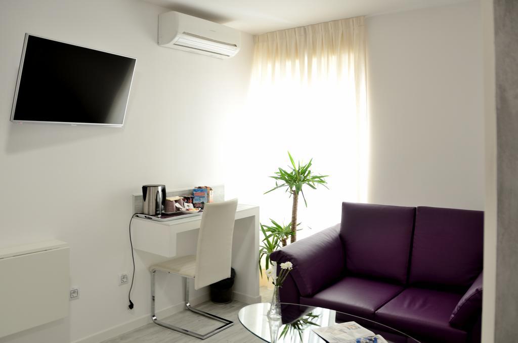 Hostal Alexis Madrid Chambre photo